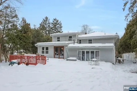 52 Deer Trail Road Hillsdale NJ 07642
