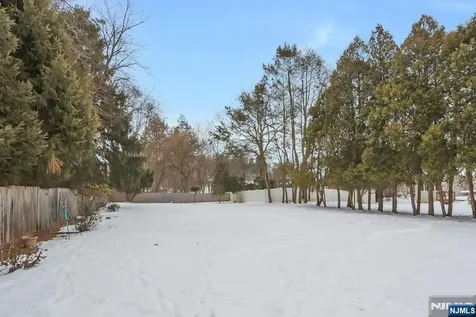 52 Deer Trail Road Hillsdale NJ 07642