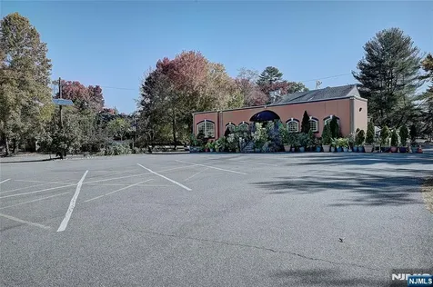 292 Passaic Avenue Fairfield NJ 07004