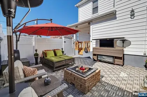 71 Monroe Street Lodi NJ 07644