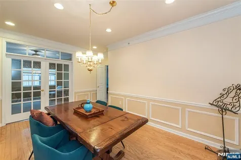 10323 Warrens Way Wanaque NJ 07465
