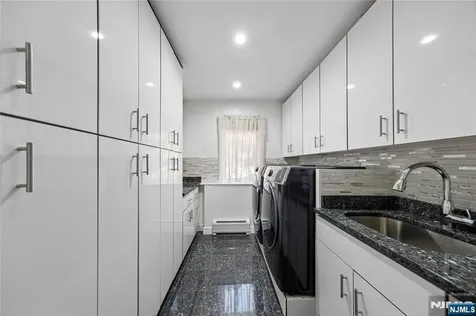 93 Jackson Drive Cresskill NJ 07626