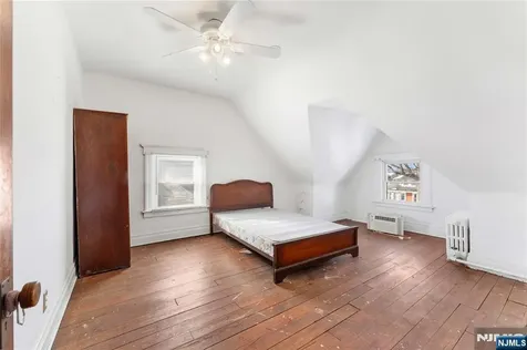 759 Parker Street Newark NJ 07104