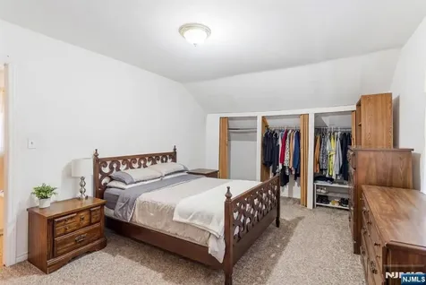 52 Oak Avenue Irvington NJ 07111