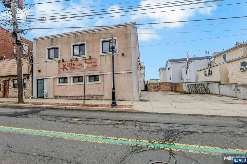 209-211 Central Avenue East Newark NJ 07029