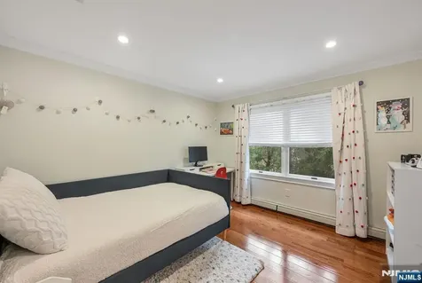 3 Stonewall Court Woodcliff Lake NJ 07677