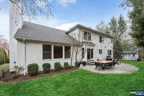 3 Stonewall Court Woodcliff Lake NJ 07677