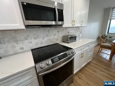 300 Winston Drive Cliffside Park NJ 07010