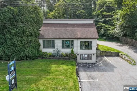 276 State Route 94 Vernon NJ 07462
