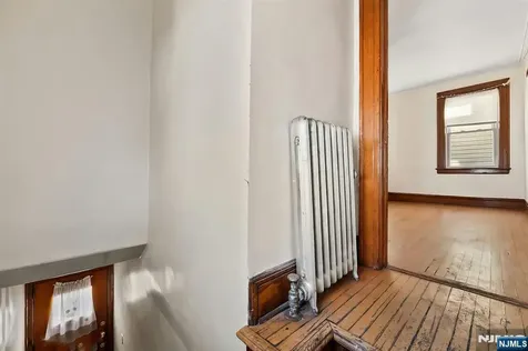 419 Hamilton Street Harrison NJ 07029