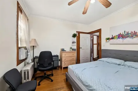 419 Hamilton Street Harrison NJ 07029