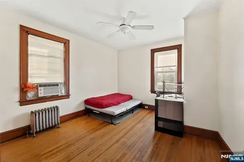 419 Hamilton Street Harrison NJ 07029