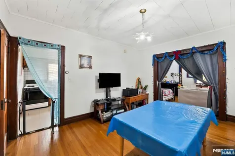 419 Hamilton Street Harrison NJ 07029