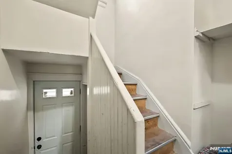 419 Hamilton Street Harrison NJ 07029