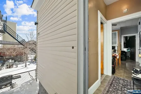 419 Hamilton Street Harrison NJ 07029