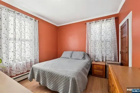 419 Hamilton Street Harrison NJ 07029