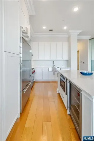3 Somerset Edgewater NJ 07020