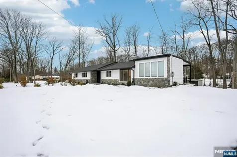 56 Pinehill Drive Upper Saddle River NJ 07458