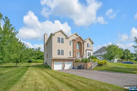 6 Jacob Way Phillipsburg NJ 08865