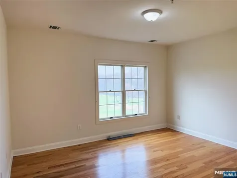 1305 Windsor Park Court Englewood NJ 07631