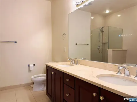 1305 Windsor Park Court Englewood NJ 07631
