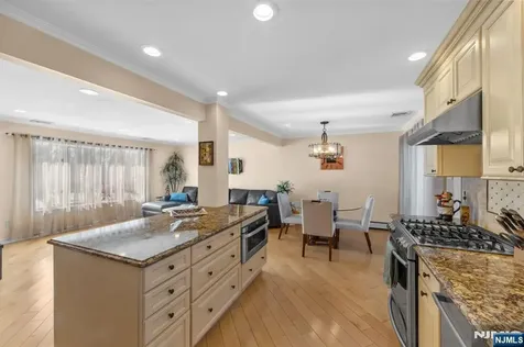 605 Gladys Court Northvale NJ 07647