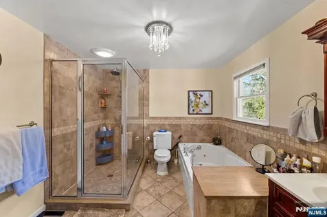 605 Gladys Court Northvale NJ 07647