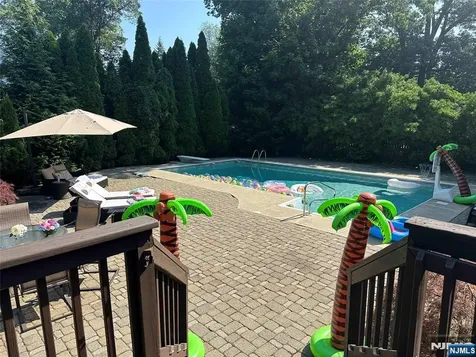 605 Gladys Court Northvale NJ 07647