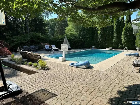 605 Gladys Court Northvale NJ 07647
