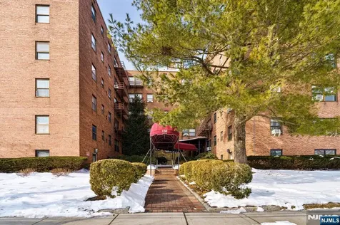 130 Orient Way Rutherford NJ 07070