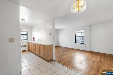 130 Orient Way Rutherford NJ 07070