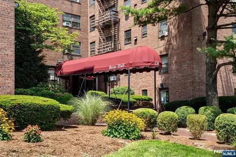 130 Orient Way Rutherford NJ 07070