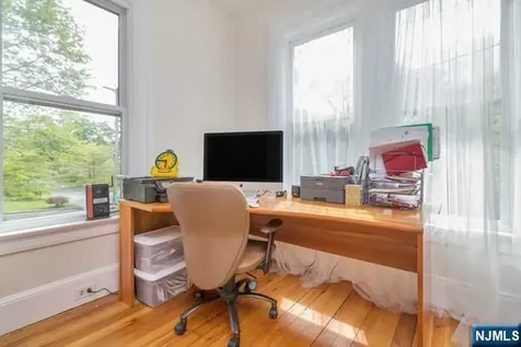 48 Stelfox Street Demarest NJ 07627