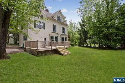 48 Stelfox Street Demarest NJ 07627