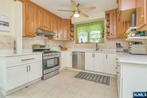 48 Stelfox Street Demarest NJ 07627