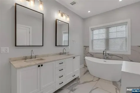 272 S Prospect Avenue Bergenfield NJ 07621