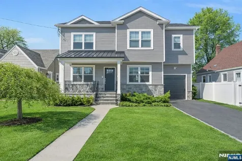 272 S Prospect Avenue Bergenfield NJ 07621
