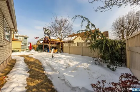 30 Gold Street North Arlington NJ 07031