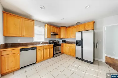 30 Gold Street North Arlington NJ 07031