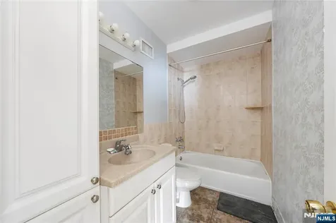 30 Gold Street North Arlington NJ 07031