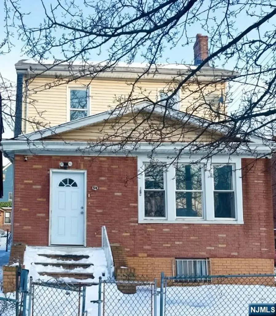 174 Munn Avenue Irvington NJ 07111