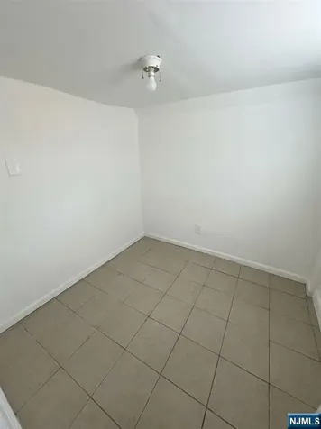 174 Munn Avenue Irvington NJ 07111