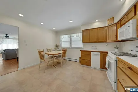 511 Hickory Street Kearny NJ 07032