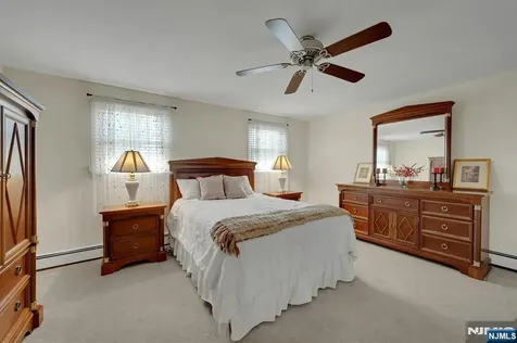 511 Hickory Street Kearny NJ 07032