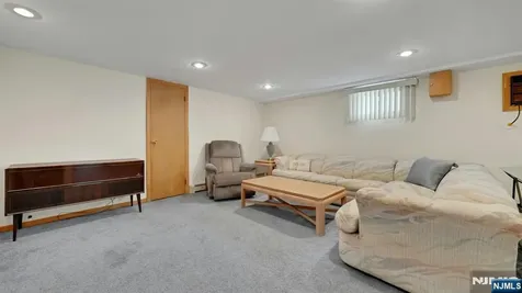 511 Hickory Street Kearny NJ 07032