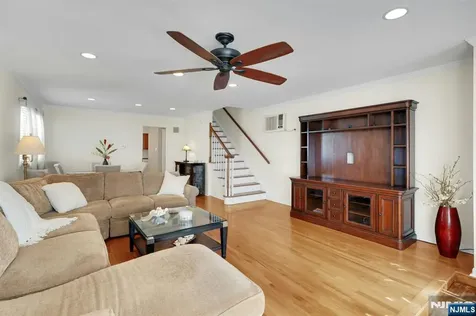 511 Hickory Street Kearny NJ 07032