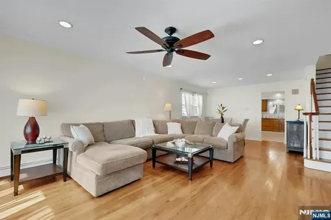 511 Hickory Street Kearny NJ 07032