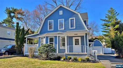 16 Clarke Street Closter NJ 07624