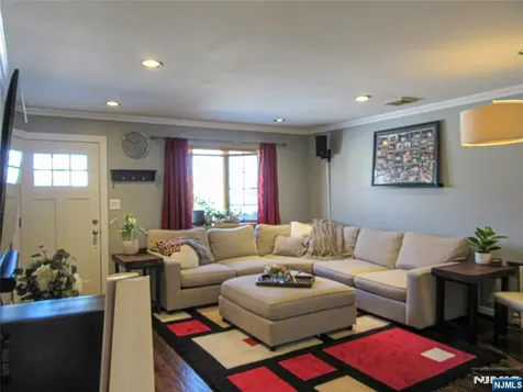 49 Notch Road Clifton NJ 07013
