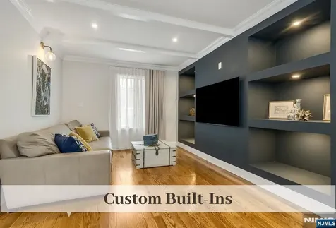 32 Brookside Drive Upper Saddle River NJ 07458